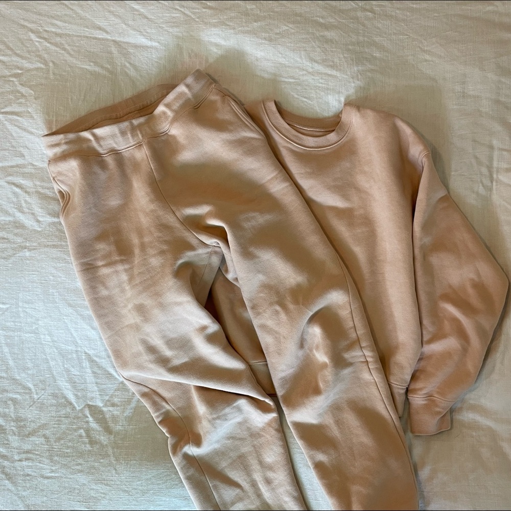 Girlfriend Collective sweat set